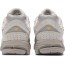 Cream Mens Shoes New Balance 2002R AL6981-101